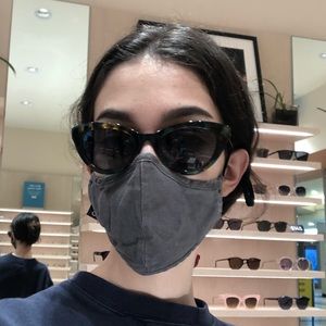 Meet your Posher, Alejandra